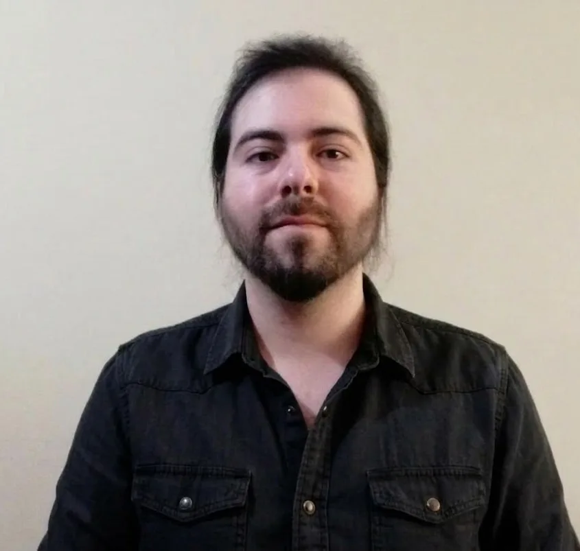 Dr. Claudio Román Godoy